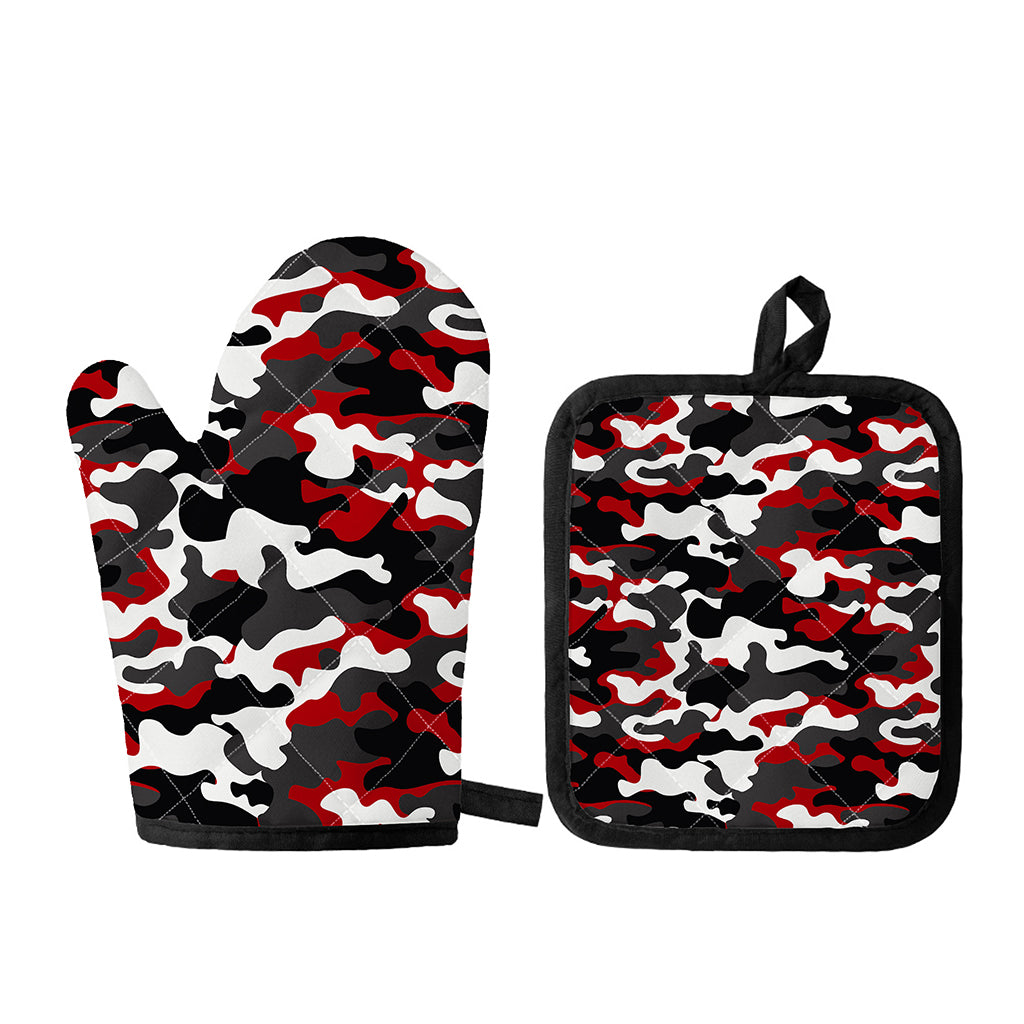 Red Snow Camouflage Print Oven Mitt And Pot Holder Set