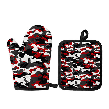 Red Snow Camouflage Print Oven Mitt And Pot Holder Set
