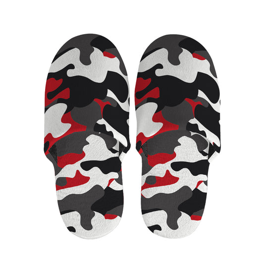 Red Snow Camouflage Print Slippers