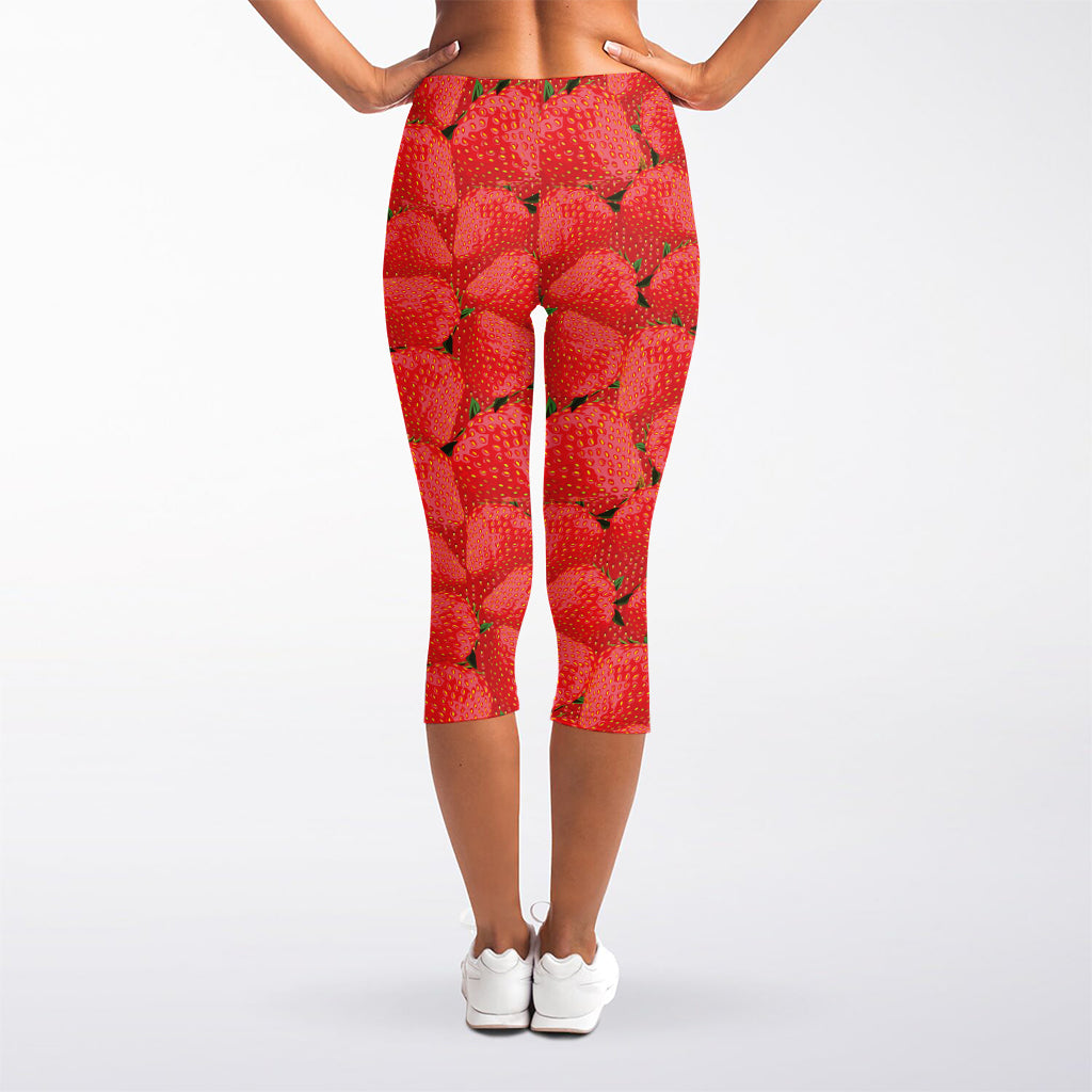 Red Strawberry Pattern Print Women's Capri Leggings
