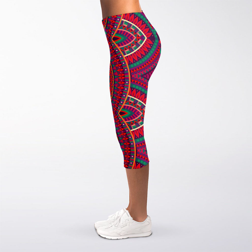 Red Tribal Ethnic Mandala Print Women's Capri Leggings