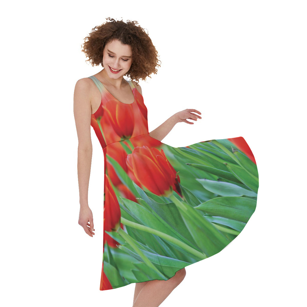Red Tulip Print Women's Sleeveless Dress