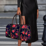 Red Violet Roses Floral Pattern Print Duffle Bag