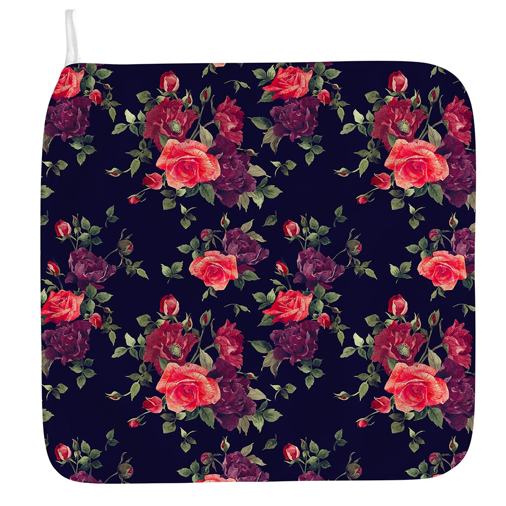 Red Violet Roses Floral Pattern Print Hand Towel
