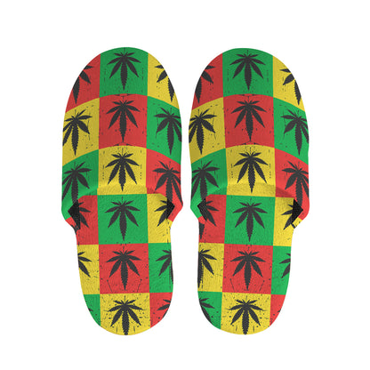 Reggae Marijuana Leaf Pattern Print Slippers