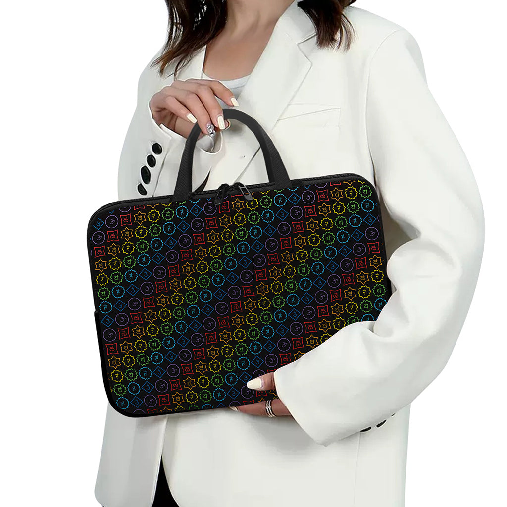 Reiki And The Seven Chakras Print Laptop Sleeve With Handle