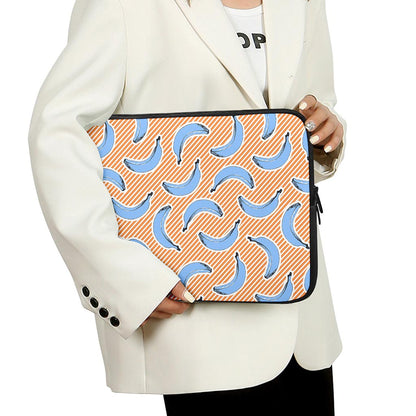Retro Blue Banana Pattern Print Laptop Sleeve