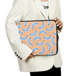Retro Blue Banana Pattern Print Laptop Sleeve