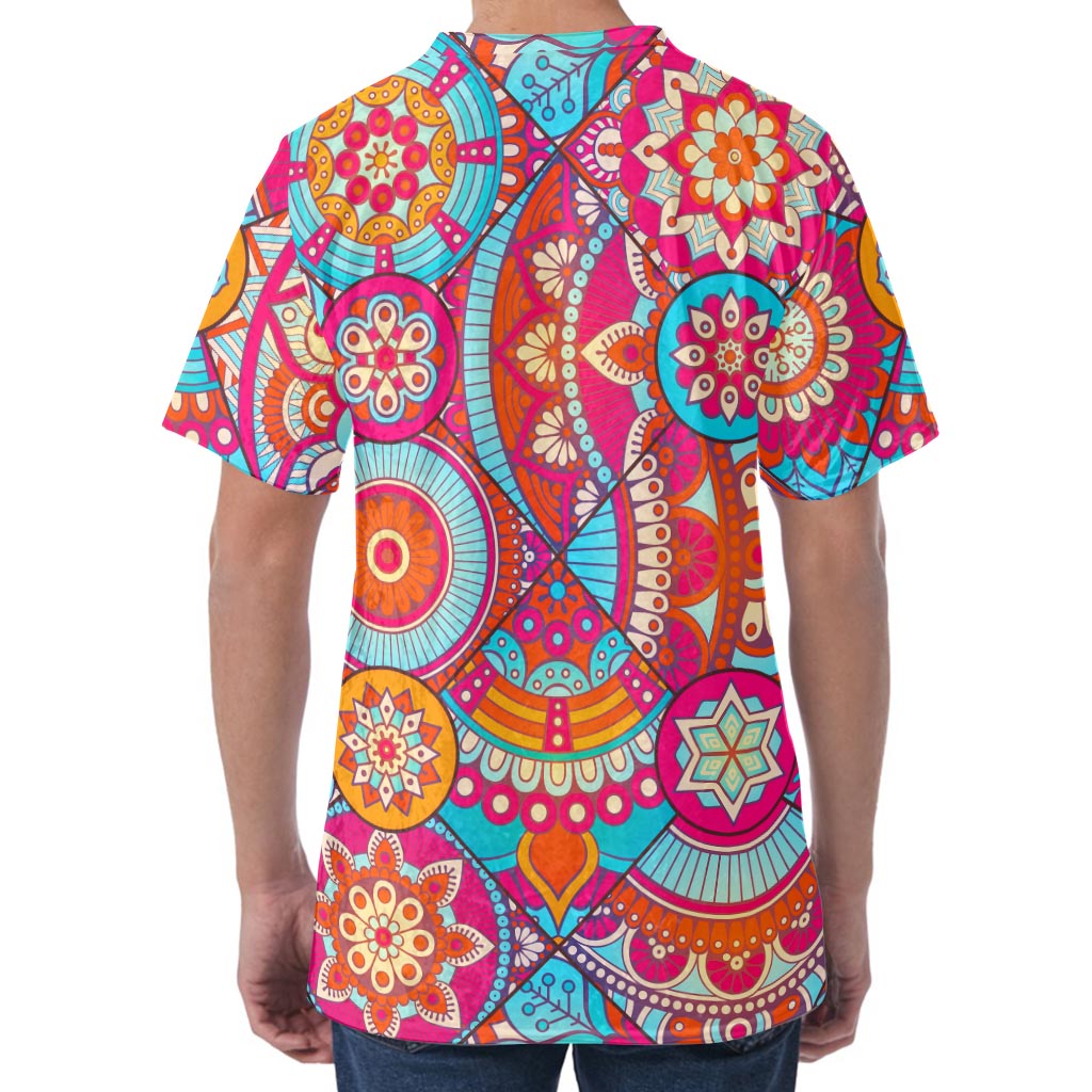 Retro Bohemian Mandala Pattern Print Men's Velvet T-Shirt