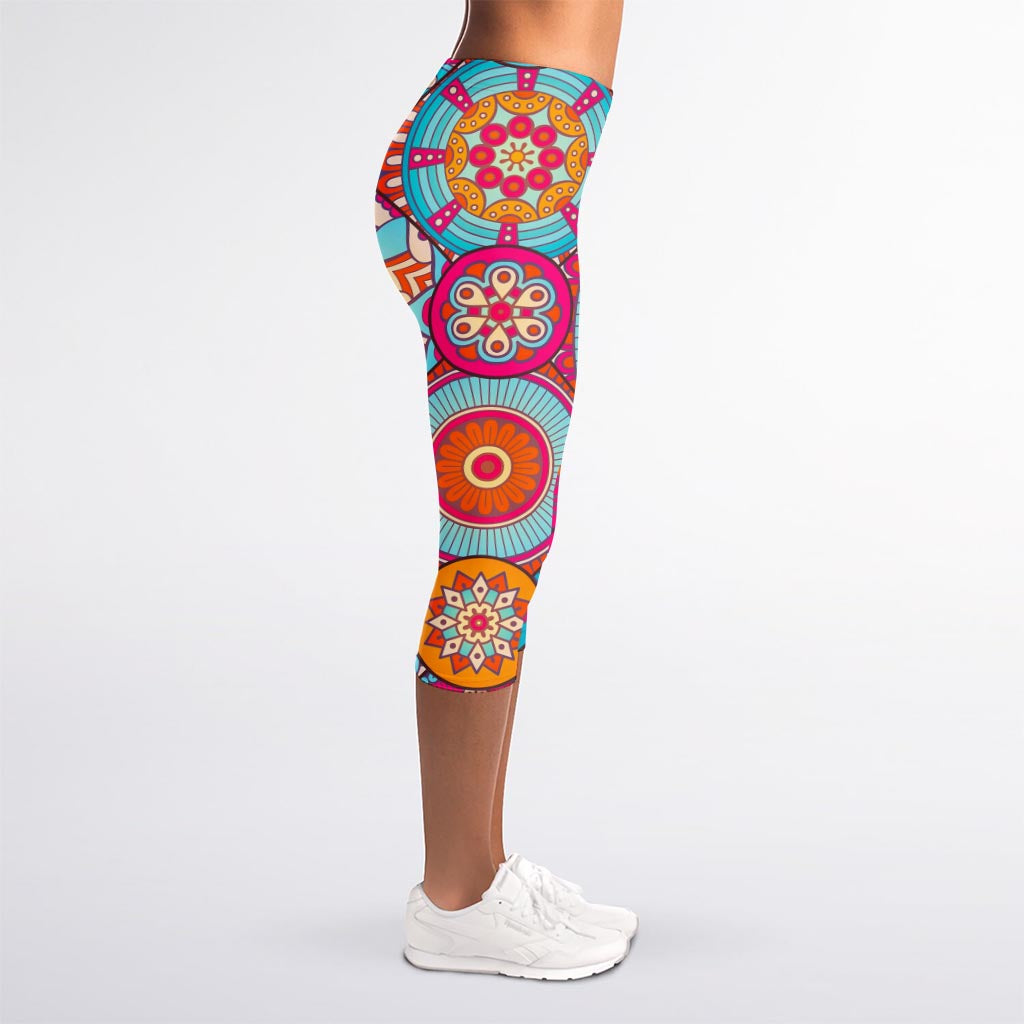 Retro Bohemian Mandala Pattern Print Women's Capri Leggings