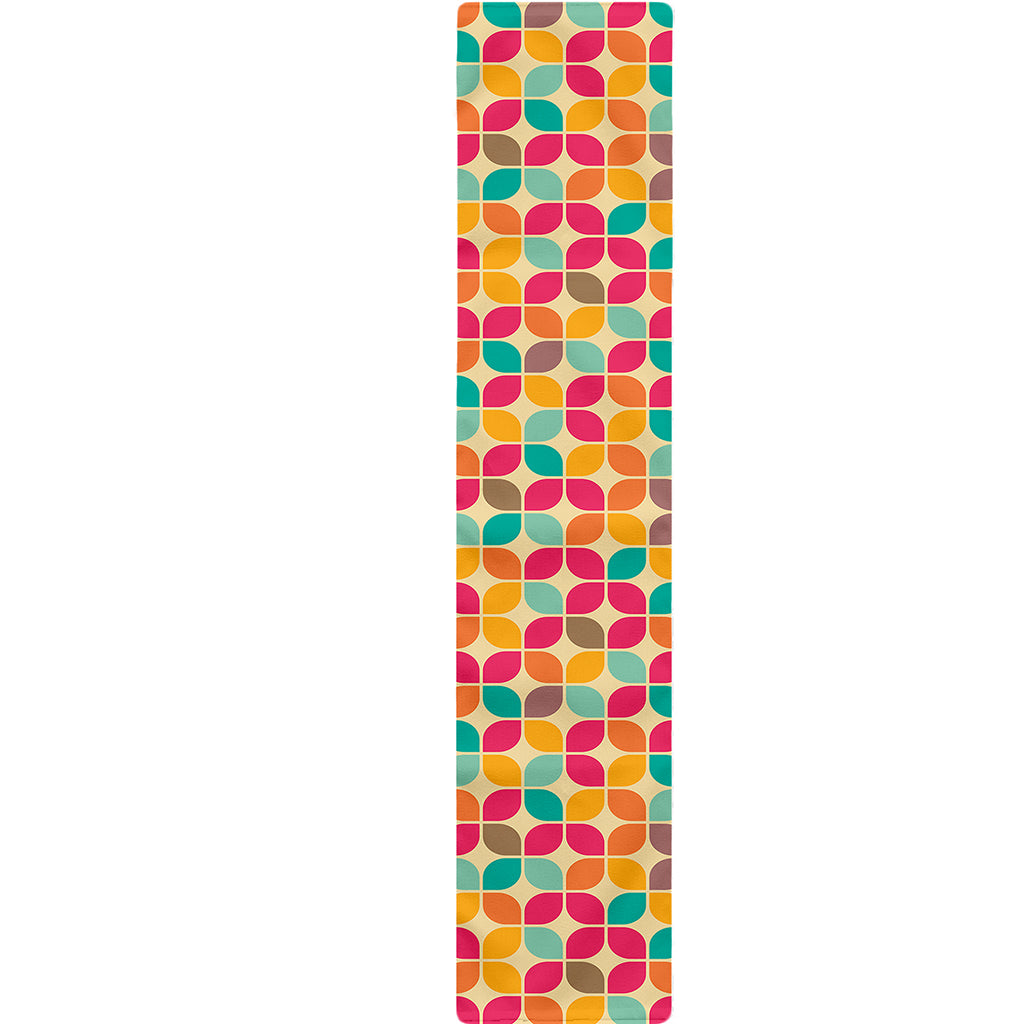 Retro Geometric Rounded Square Print Table Runner