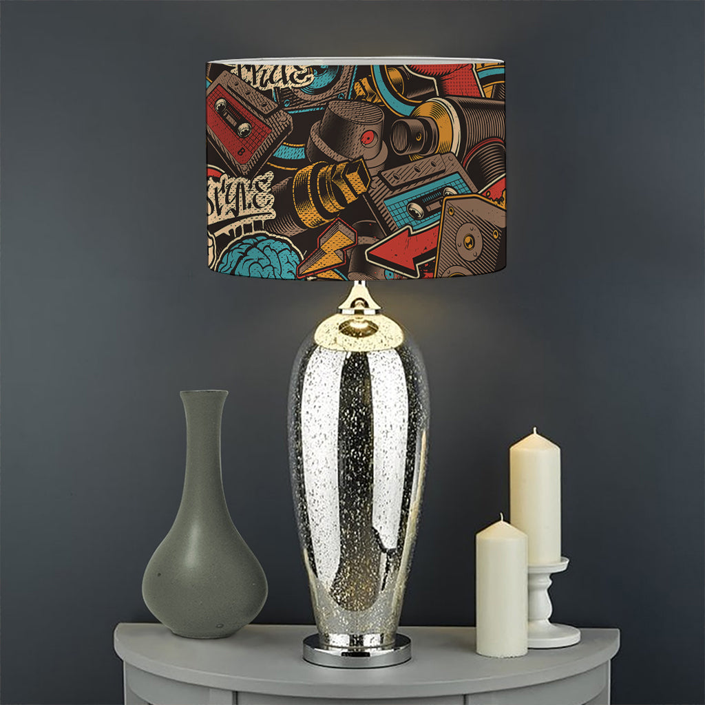 Retro Graffiti Pattern Print Drum Lamp Shade