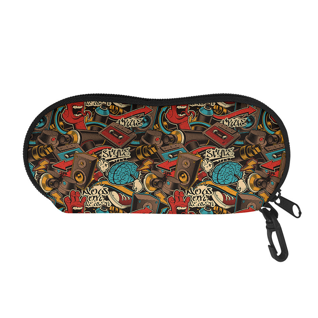 Retro Graffiti Pattern Print Glasses Case