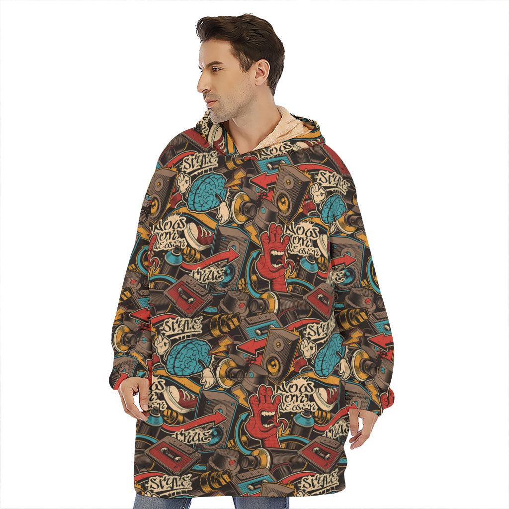 Retro Graffiti Pattern Print Hoodie Blanket
