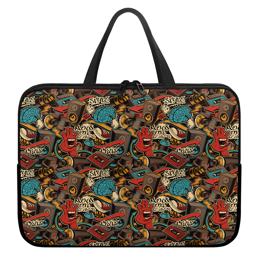 Retro Graffiti Pattern Print Laptop Sleeve With Handle