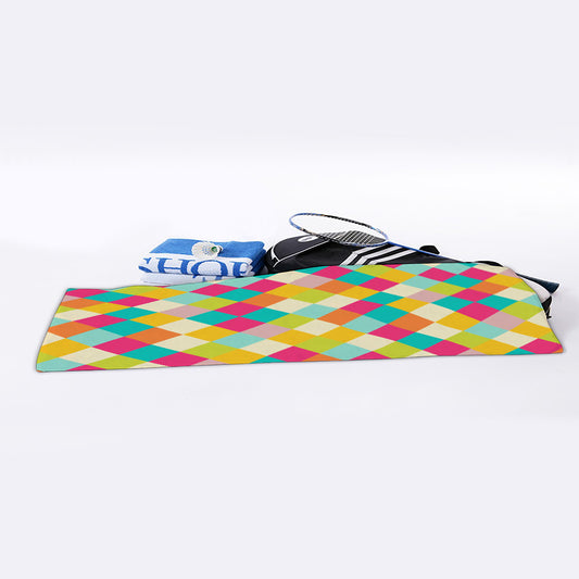 Retro Harlequin Pattern Print Sports Towel