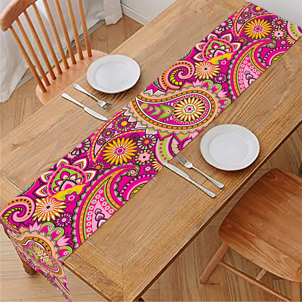 Retro Paisley Pattern Print Table Runner