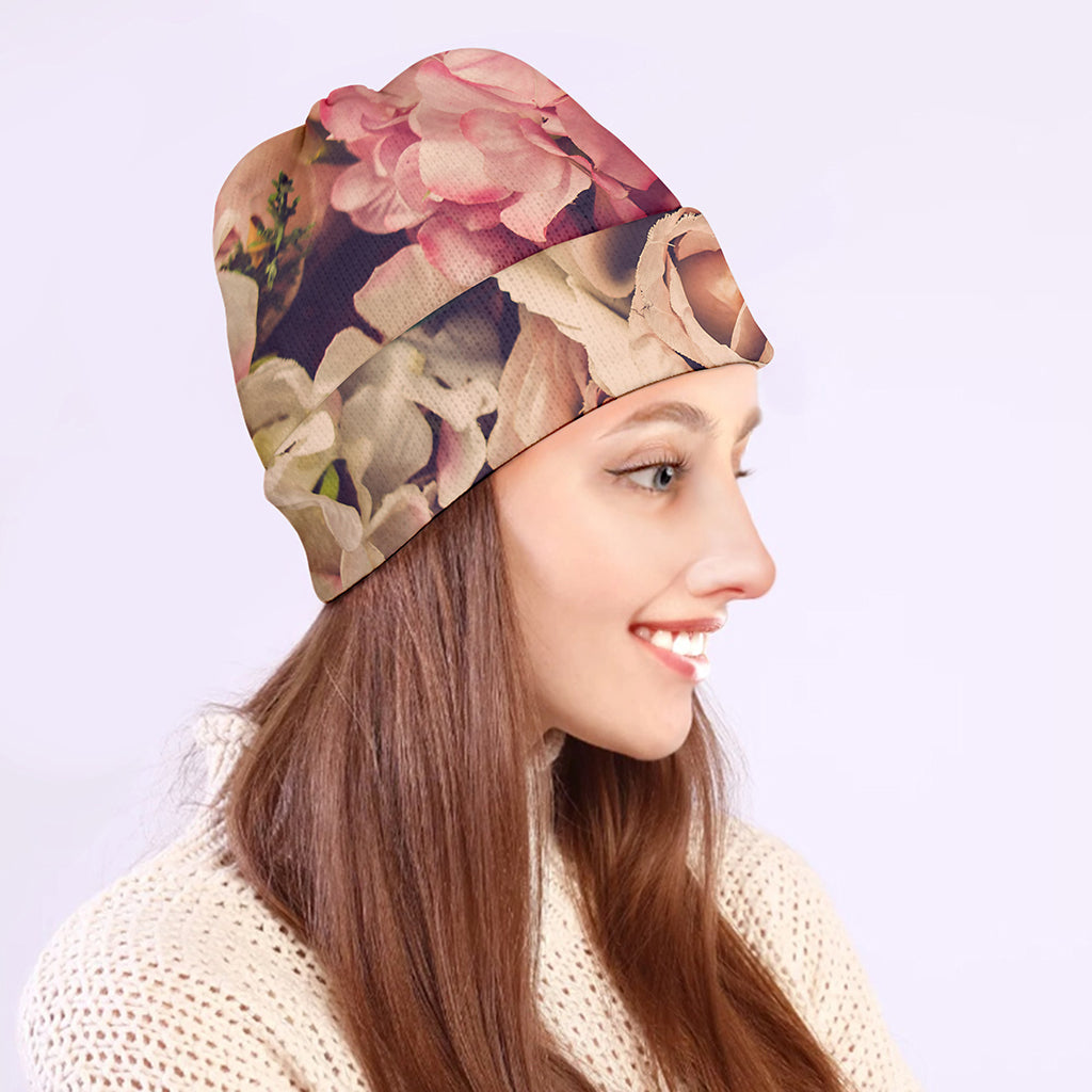 Retro Pink Roses Floral Print Beanie