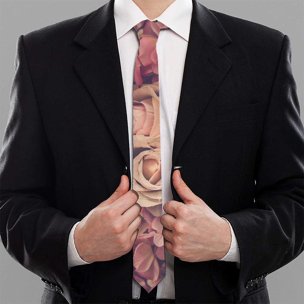 Retro Pink Roses Floral Print Necktie