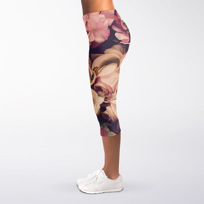 Retro Pink Roses Floral Print Women's Capri Leggings