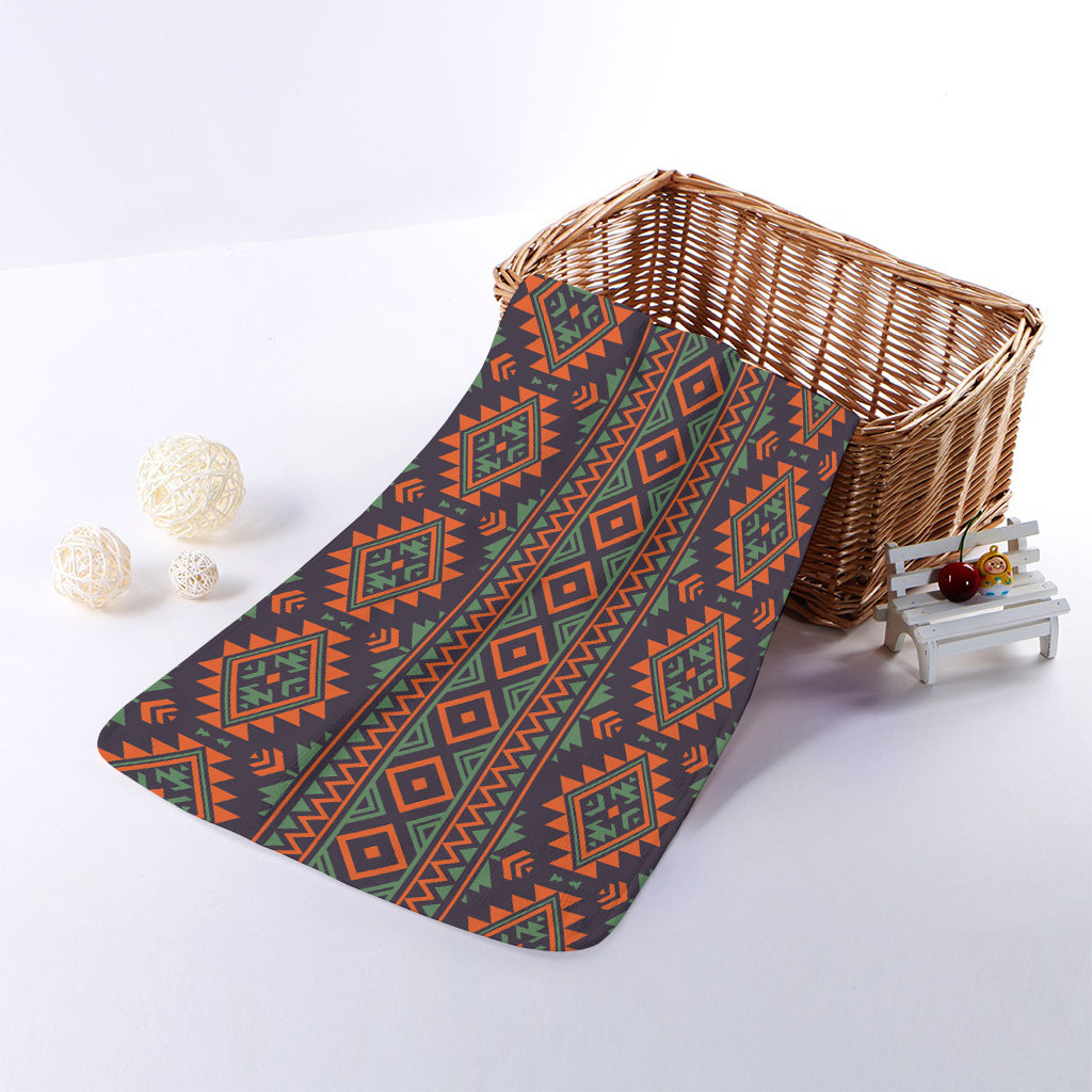 Retro Tribal Navajo Pattern Print Towel
