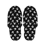 Rock And Roll Hand Sign Pattern Print Slippers