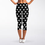 Rock And Roll Hand Sign Pattern Print Women's Capri Leggings