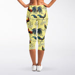 Rooster And Flower Pattern Print Women's Capri Leggings
