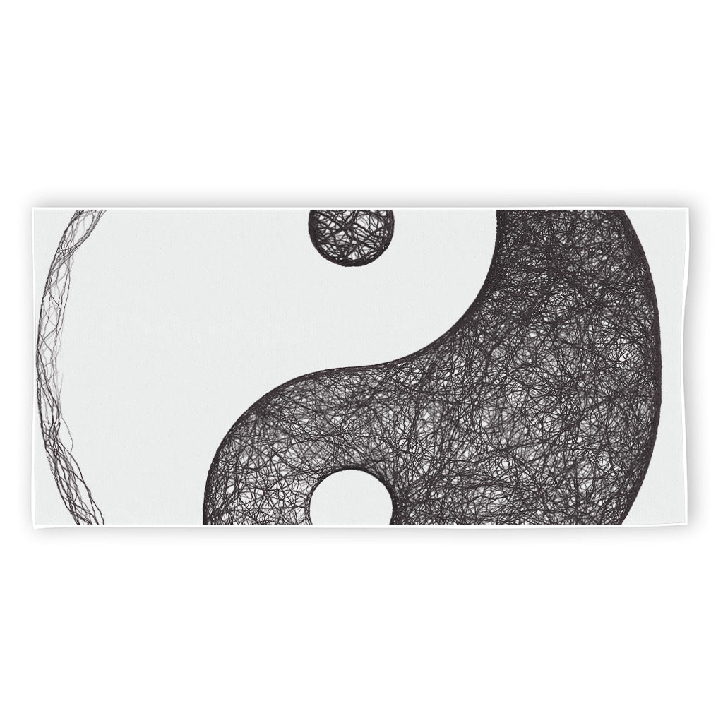 Roots Yin Yang Print Beach Towel