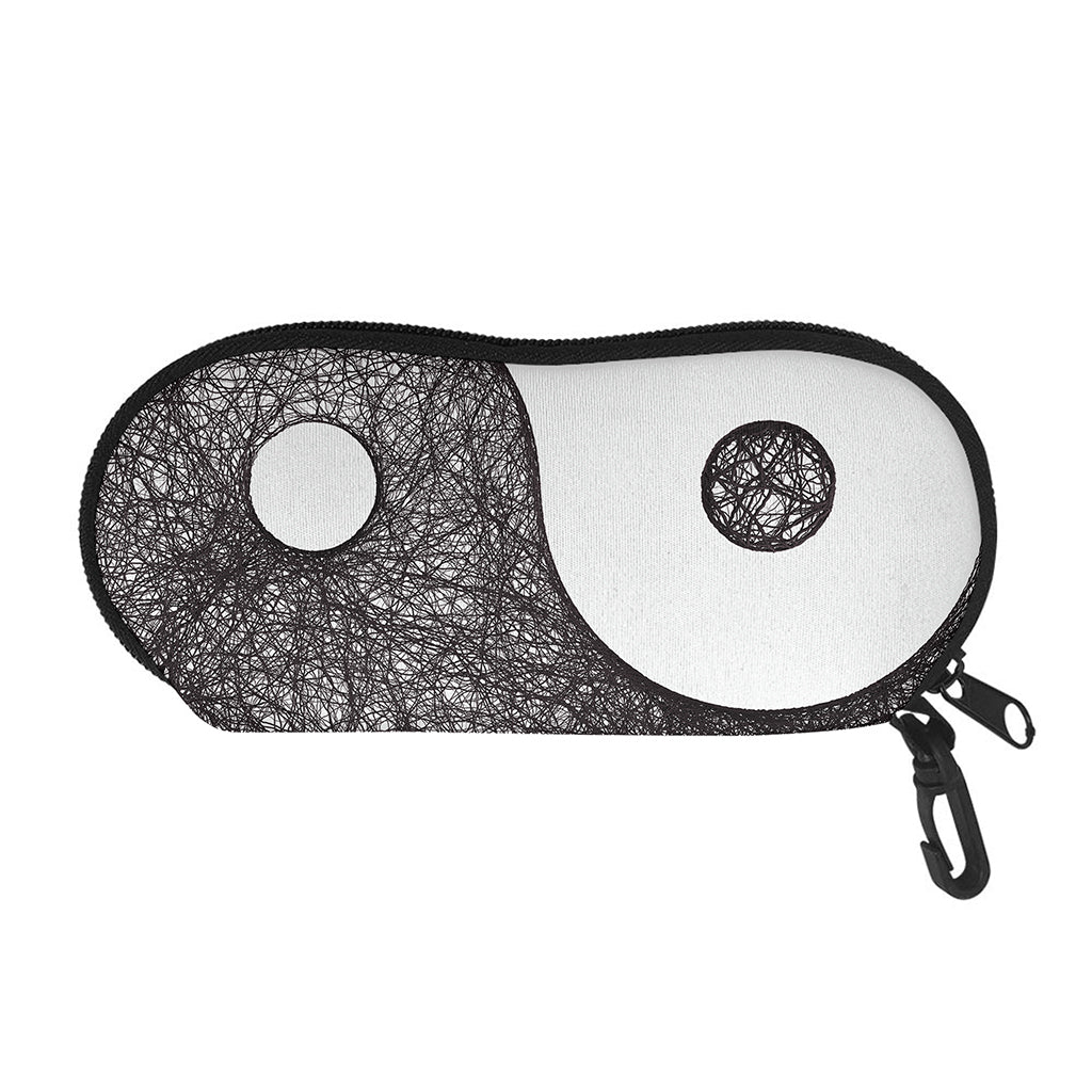Roots Yin Yang Print Glasses Case