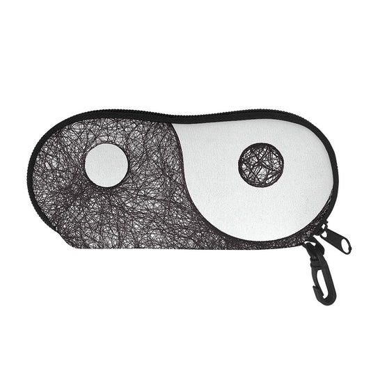 Roots Yin Yang Print Glasses Case