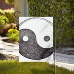 Roots Yin Yang Print House Flag