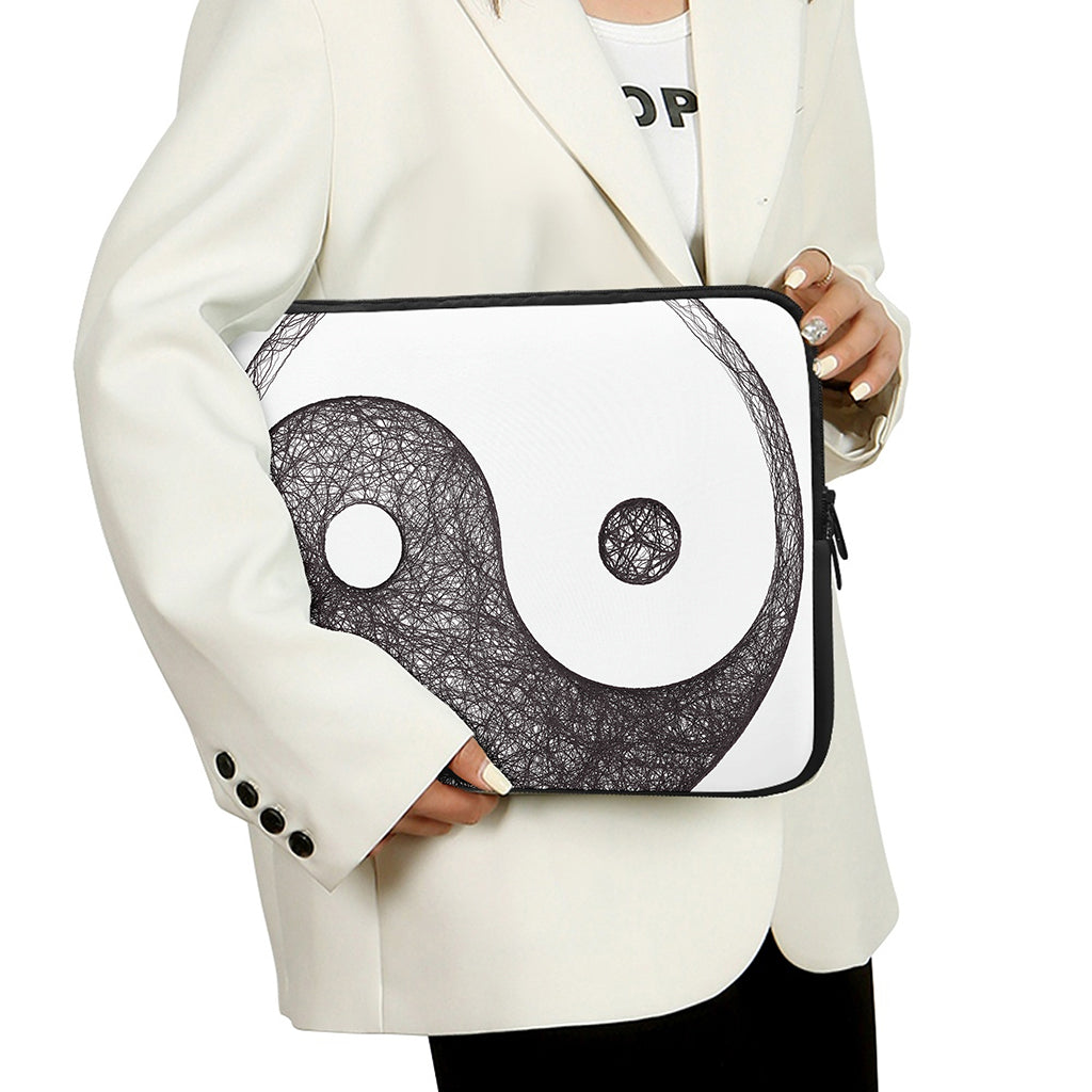 Roots Yin Yang Print Laptop Sleeve