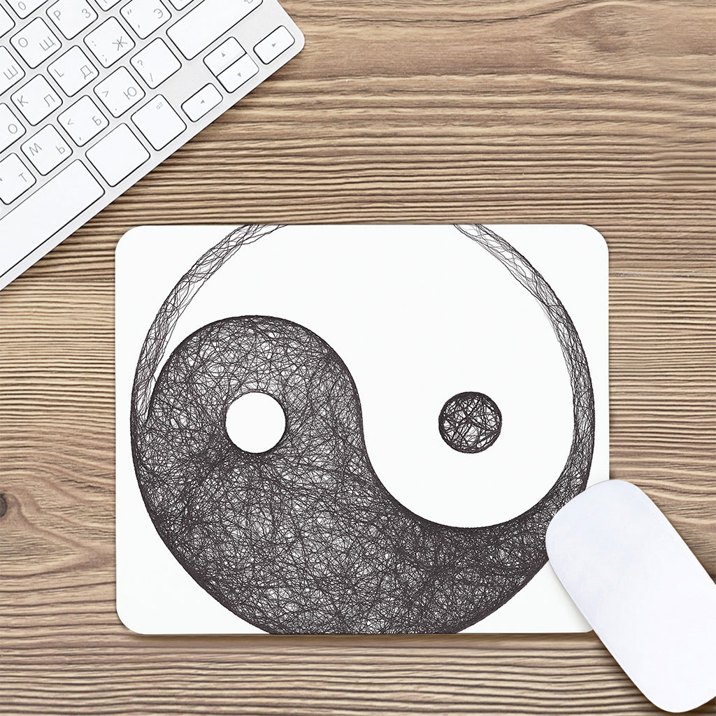 Roots Yin Yang Print Mouse Pad