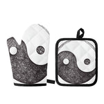 Roots Yin Yang Print Oven Mitt And Pot Holder Set