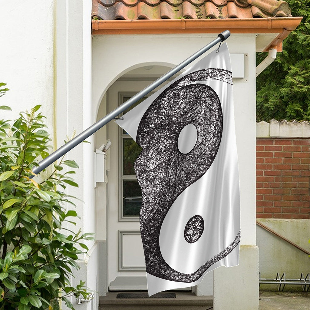 Roots Yin Yang Print Polyester Flag