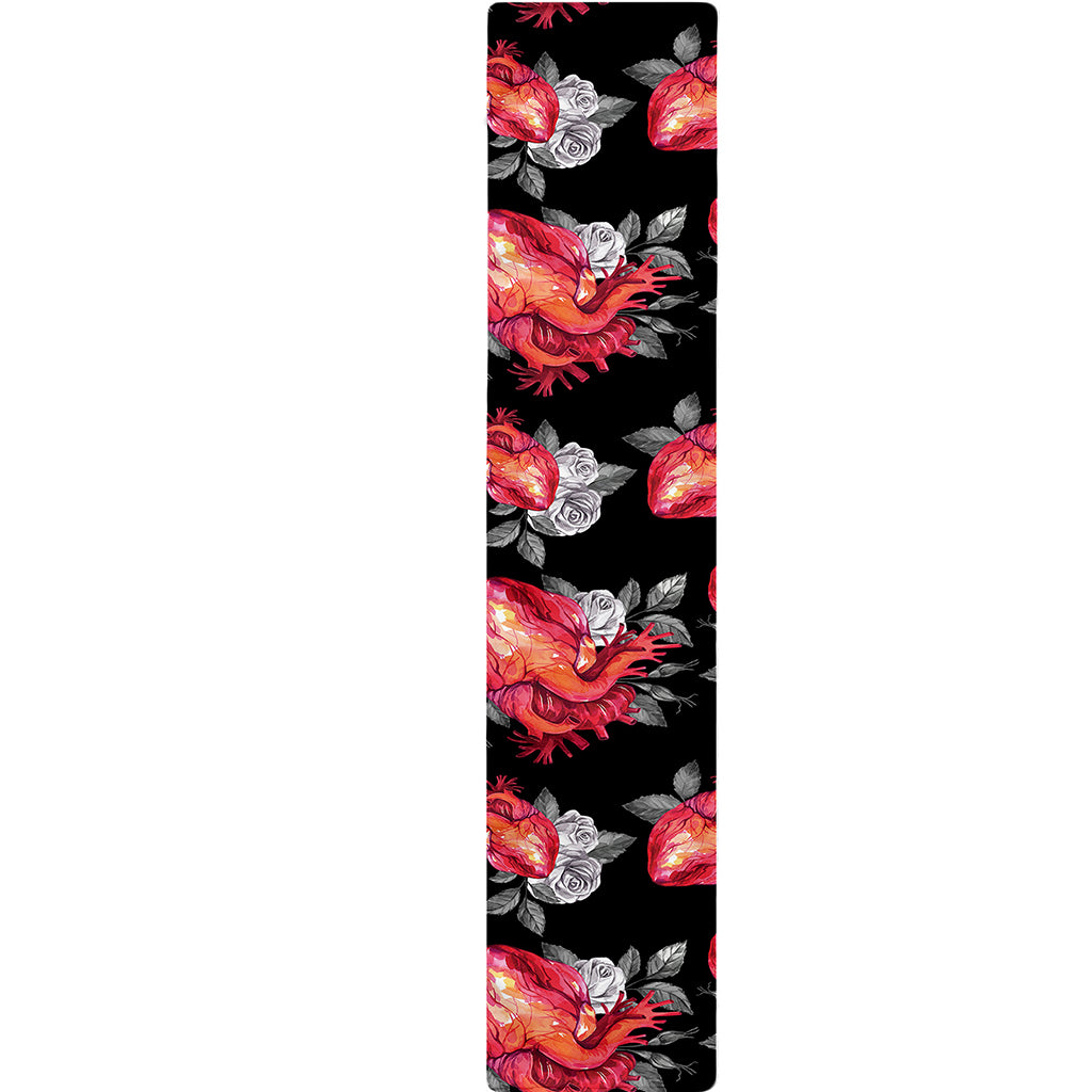 Rose And Heart Pattern Print Table Runner