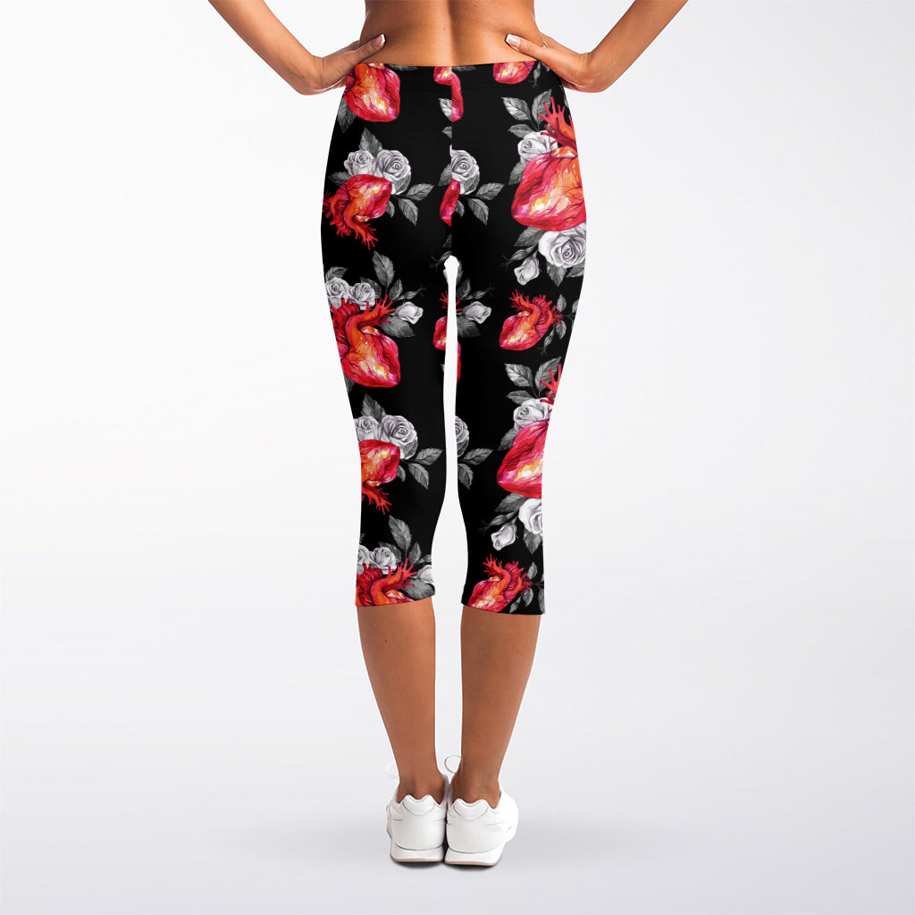 Rose And Heart Pattern Print Women's Capri Leggings