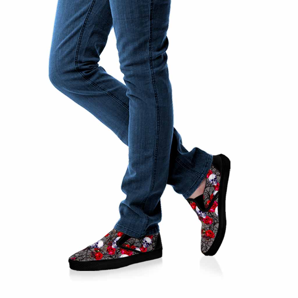 Rose Branch Skull Pattern Print Black Slip On Sneakers