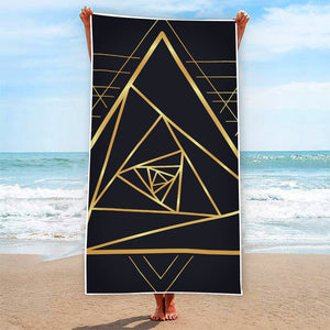 Rose Pyramid Print Beach Towel