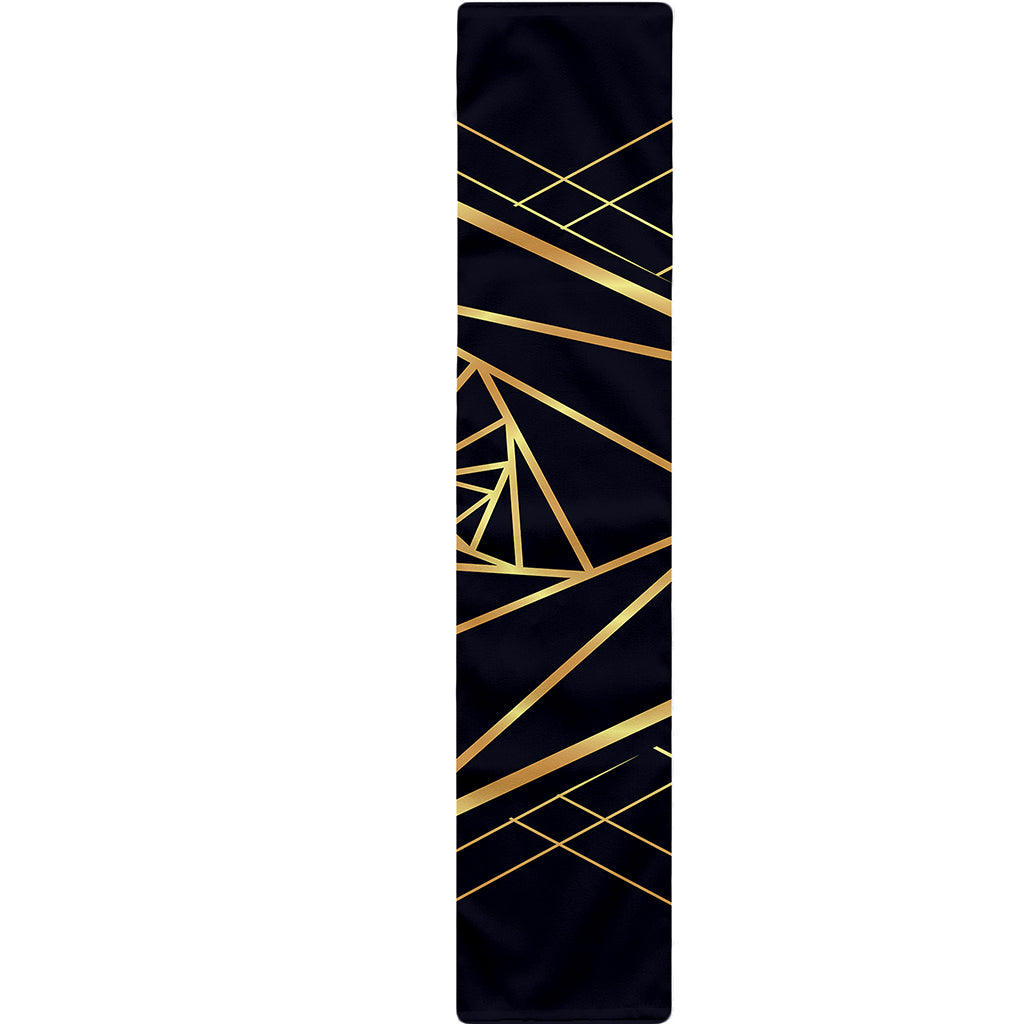 Rose Pyramid Print Table Runner