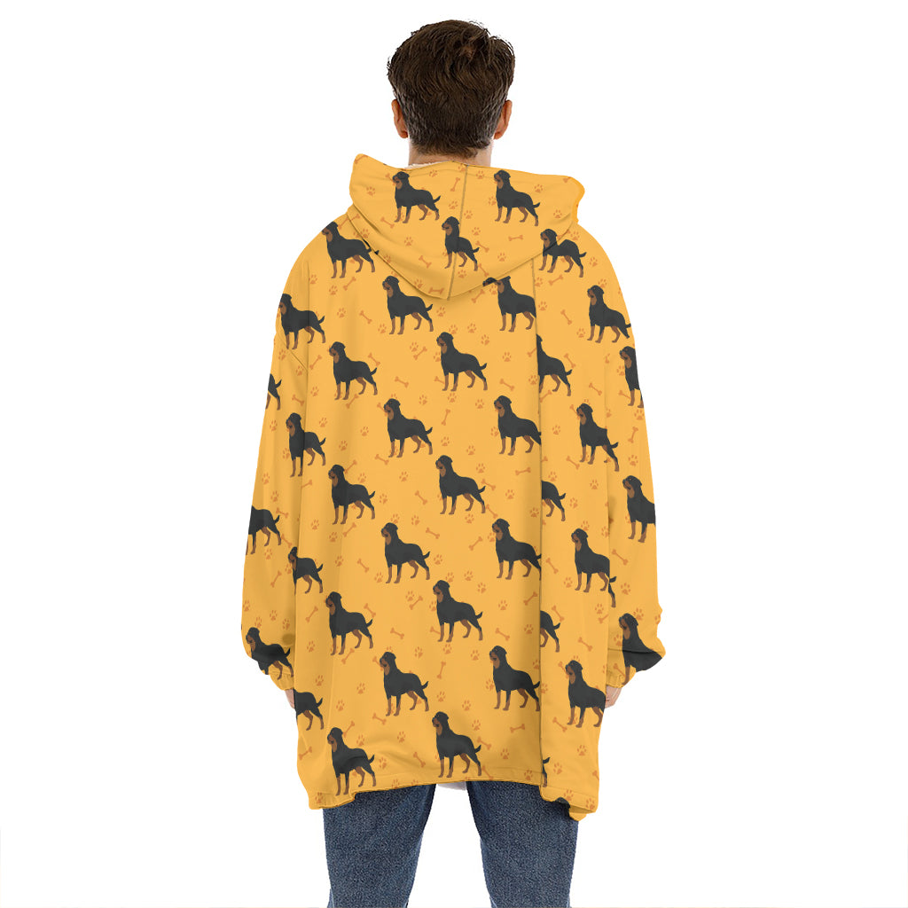 Rottweiler Dog Pattern Print Hoodie Blanket