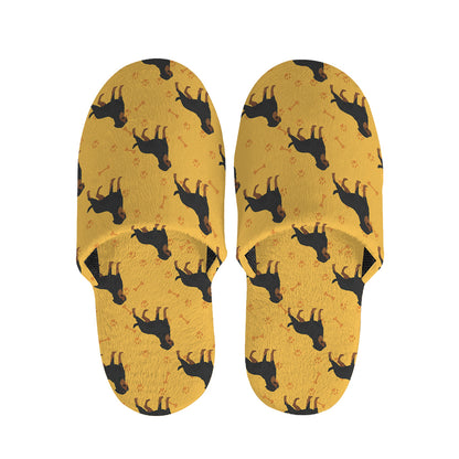 Rottweiler Dog Pattern Print Slippers