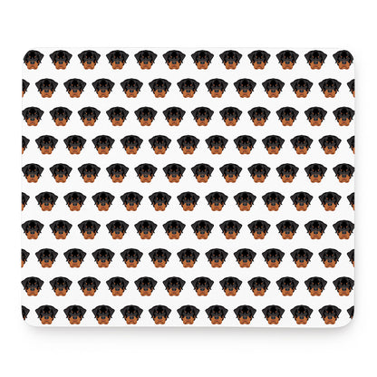 Rottweiler Face Pattern Print Mouse Pad