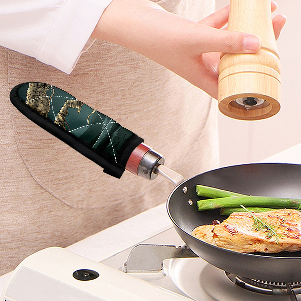 Running Mummy Print Skillet Handle Cover
