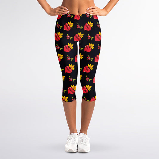 Sacred Heart Pattern Print Women's Capri Leggings
