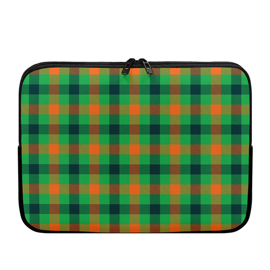 Saint Patrick's Day Buffalo Plaid Print Laptop Sleeve