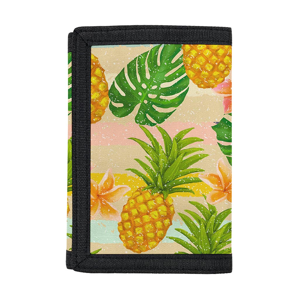 Sand Beach Pineapple Pattern Print Trifold Wallet