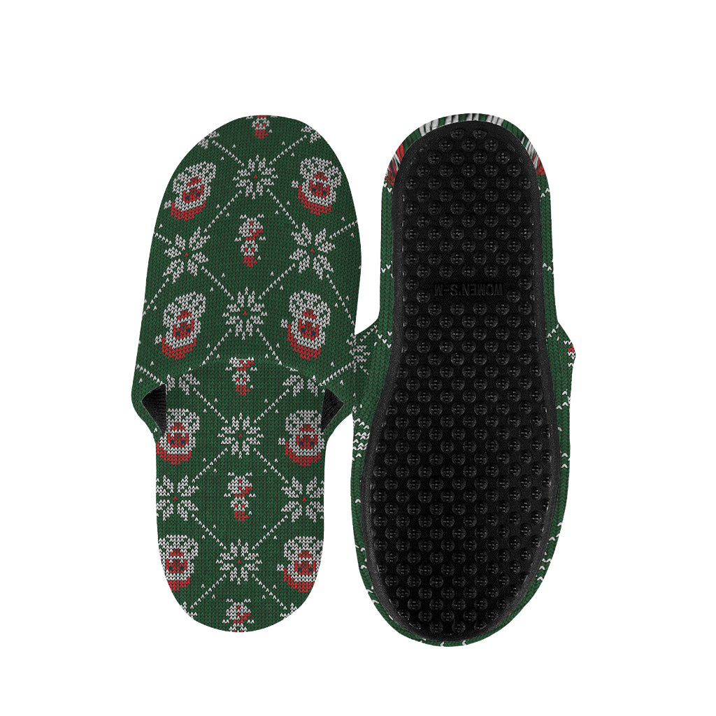 Santa Claus Knitted Pattern Print Slippers