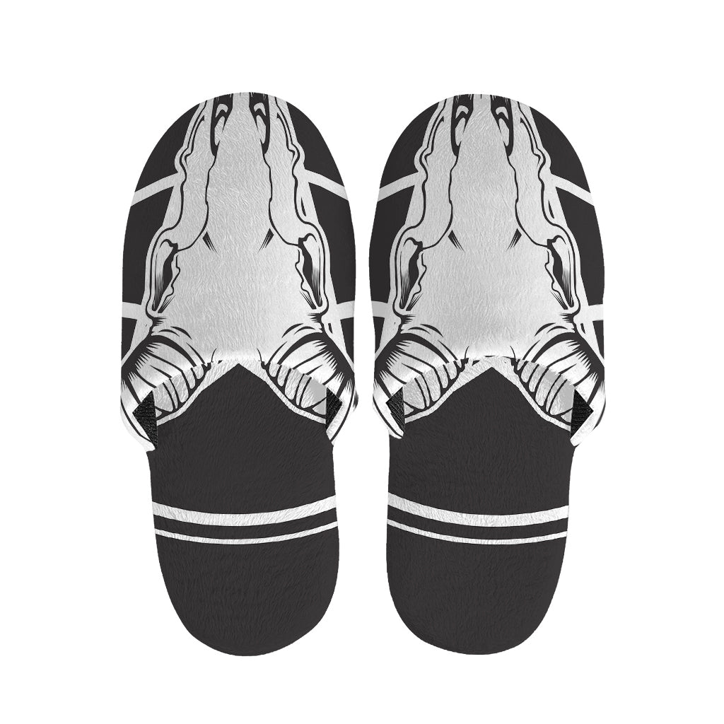 Satan Goat Skull Pentagram Print Slippers